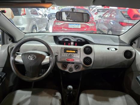 TOYOTA Etios Hatch 1.3 16V 4P FLEX XS, Foto 7