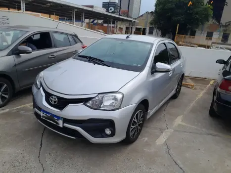 TOYOTA Etios Hatch 1.5 16V 4P FLEX PLATINUM AUTOMTICO, Foto 1