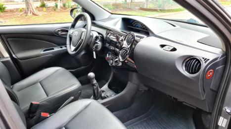 TOYOTA Etios Hatch 1.5 16V 4P FLEX XLS, Foto 10