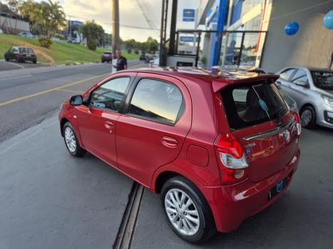 TOYOTA Etios Hatch 1.5 16V 4P FLEX XLS, Foto 4