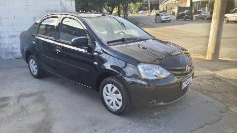 TOYOTA Etios Hatch 1.5 16V 4P FLEX XS AUTOMTICO, Foto 3