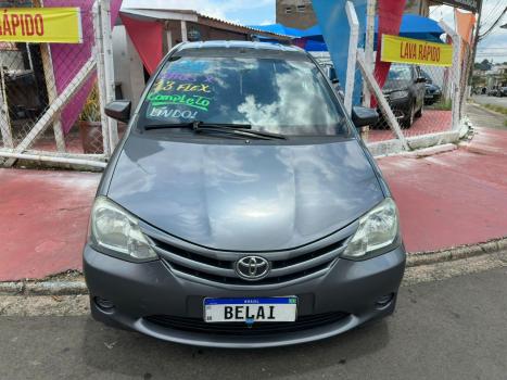 TOYOTA Etios Hatch 1.3 16V 4P FLEX X, Foto 2