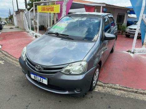 TOYOTA Etios Hatch 1.3 16V 4P FLEX X, Foto 3