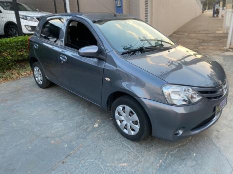 TOYOTA Etios Hatch 1.5 16V 4P FLEX XS, Foto 4