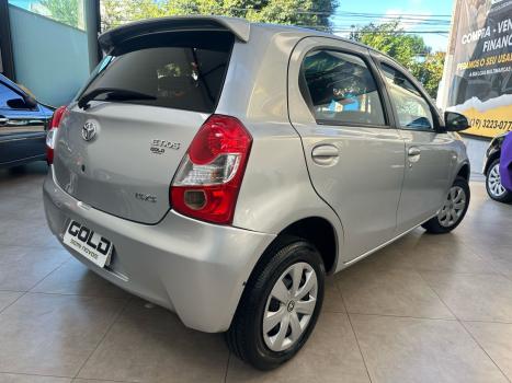 TOYOTA Etios Hatch 1.5 16V 4P FLEX XS, Foto 3