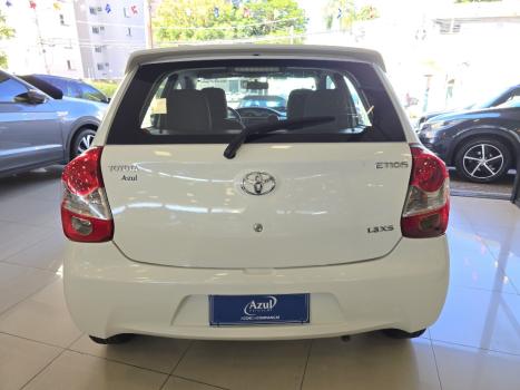 TOYOTA Etios Hatch 1.3 16V 4P FLEX XS, Foto 5