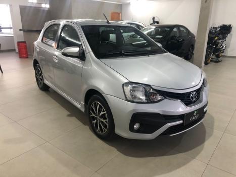 TOYOTA Etios Hatch 1.5 16V 4P FLEX PLATINUM AUTOMTICO, Foto 1