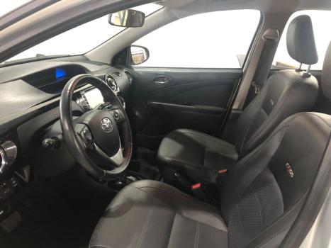 TOYOTA Etios Hatch 1.5 16V 4P FLEX PLATINUM AUTOMTICO, Foto 7