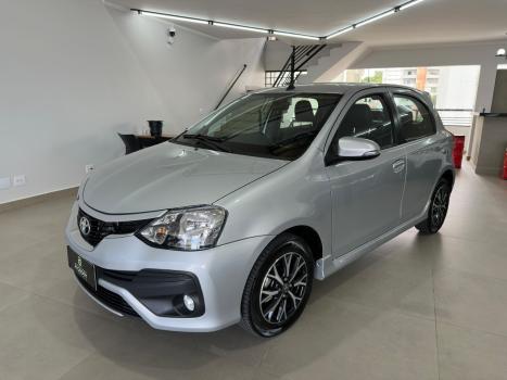 TOYOTA Etios Hatch 1.5 16V 4P FLEX PLATINUM AUTOMTICO, Foto 3