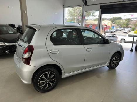 TOYOTA Etios Hatch 1.5 16V 4P FLEX PLATINUM AUTOMTICO, Foto 6