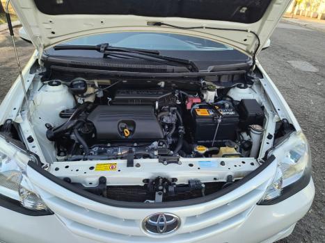 TOYOTA Etios Hatch 1.3 16V 4P FLEX X, Foto 11