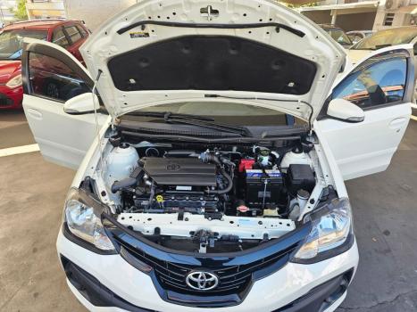 TOYOTA Etios Hatch 1.5 16V 4P FLEX X PLUS AUTOMTICO, Foto 14