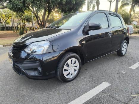 TOYOTA Etios Hatch 1.3 16V 4P FLEX X, Foto 3