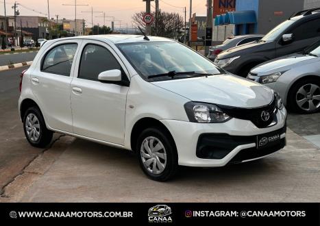 TOYOTA Etios Hatch 1.3 16V 4P FLEX X, Foto 4