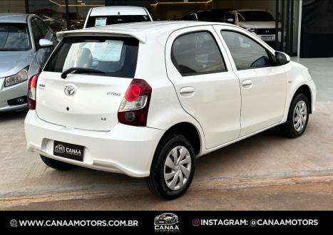 TOYOTA Etios Hatch 1.3 16V 4P FLEX X, Foto 5