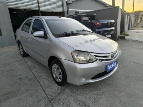 TOYOTA Etios Sedan 1.5 16V 4P FLEX X, Foto 2
