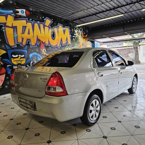TOYOTA Etios Sedan 1.5 16V 4P FLEX X, Foto 7