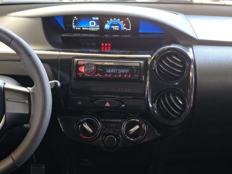 TOYOTA Etios Sedan 1.5 16V 4P FLEX X, Foto 8