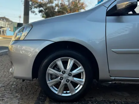 TOYOTA Etios Sedan 1.5 16V 4P FLEX XLS AUTOMTICO, Foto 7