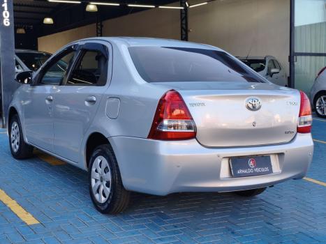 TOYOTA Etios Sedan 1.5 16V 4P FLEX XS, Foto 6