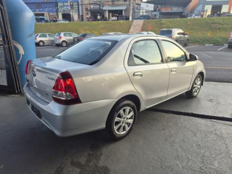 TOYOTA Etios Sedan 1.5 16V 4P FLEX X PLUS AUTOMTICO, Foto 4