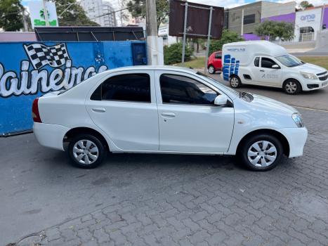 TOYOTA Etios Sedan 1.5 16V 4P FLEX X, Foto 5