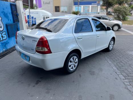 TOYOTA Etios Sedan 1.5 16V 4P FLEX X, Foto 6