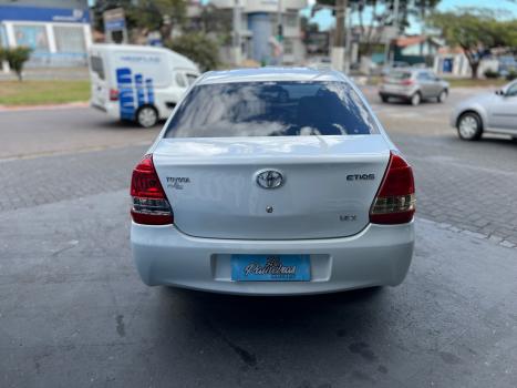 TOYOTA Etios Sedan 1.5 16V 4P FLEX X, Foto 7