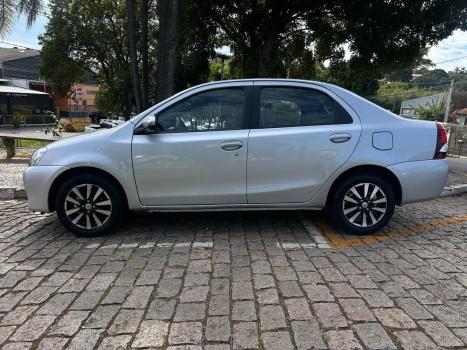 TOYOTA Etios Sedan 1.5 16V 4P FLEX PLATINUM, Foto 2