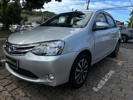 TOYOTA Etios Sedan 1.5 16V 4P FLEX PLATINUM, Foto 3