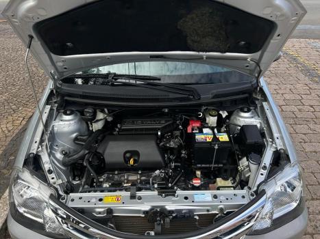 TOYOTA Etios Sedan 1.5 16V 4P FLEX PLATINUM, Foto 10