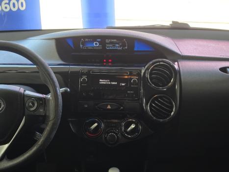 TOYOTA Etios Sedan 1.5 16V 4P FLEX X PLUS AUTOMTICO, Foto 8