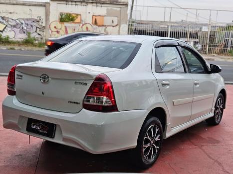 TOYOTA Etios Sedan 1.5 16V 4P FLEX PLATINUM AUTOMTICO, Foto 6