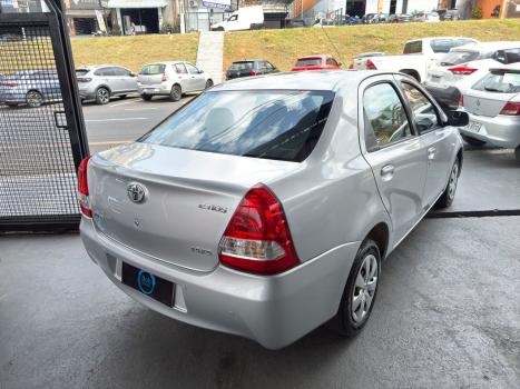 TOYOTA Etios Sedan 1.5 16V 4P FLEX XS, Foto 4