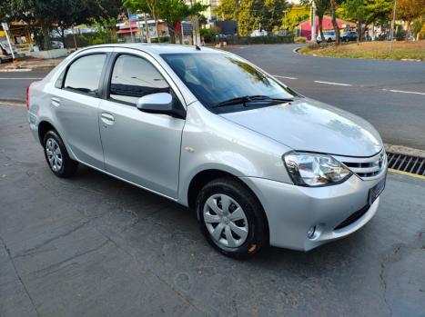 TOYOTA Etios Sedan 1.5 16V 4P FLEX XS, Foto 3