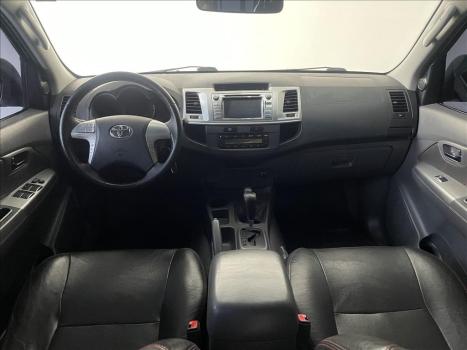 TOYOTA Hilux Caminhonete 2.7 16V 4P SRV FLEX 4X4  CABINE DUPLA AUTOMTICO, Foto 7