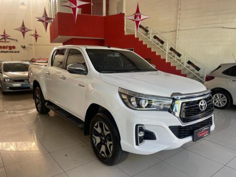 TOYOTA Hilux Caminhonete 2.8 16V SRX 4X4 TURBO DIESEL CABINE DUPLA AUTOMTICO, Foto 6