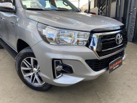 TOYOTA Hilux Caminhonete 2.7 16V 4P SRV FLEX CABINE DUPLA AUTOMTICO, Foto 7