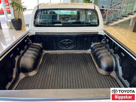 TOYOTA Hilux Caminhonete 2.8 4P 4X4 DIESEL CABINE DUPLA, Foto 6