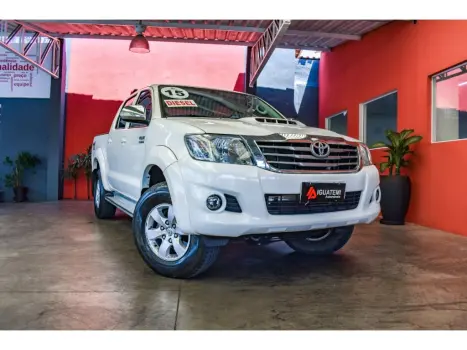 TOYOTA Hilux Caminhonete 3.0 16V 4P 4X4 SRV TURBO DIESEL, Foto 1