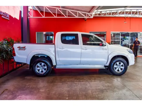 TOYOTA Hilux Caminhonete 3.0 16V 4P 4X4 SRV TURBO DIESEL, Foto 15