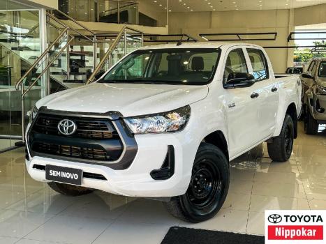 TOYOTA Hilux Caminhonete 2.8 4P 4X4 DIESEL CABINE DUPLA, Foto 1