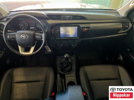 TOYOTA Hilux Caminhonete 2.8 4P 4X4 DIESEL CABINE DUPLA, Foto 6