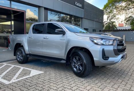 TOYOTA Hilux Caminhonete 2.8 16V 4P SR 4X4 DIESEL CABINE DUPLA AUTOMTICO, Foto 4