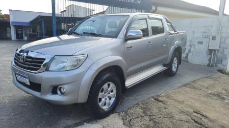 TOYOTA Hilux Caminhonete 2.7 16V 4P SRV FLEX CABINE DUPLA AUTOMTICO, Foto 2