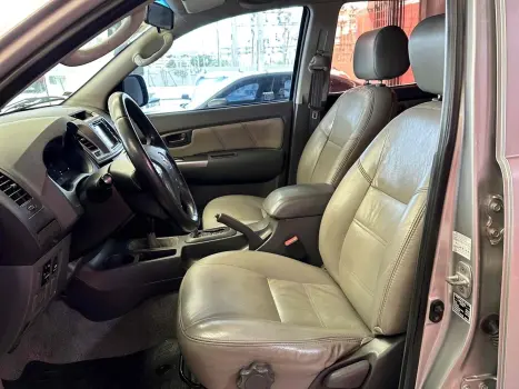 TOYOTA Hilux Caminhonete , Foto 4