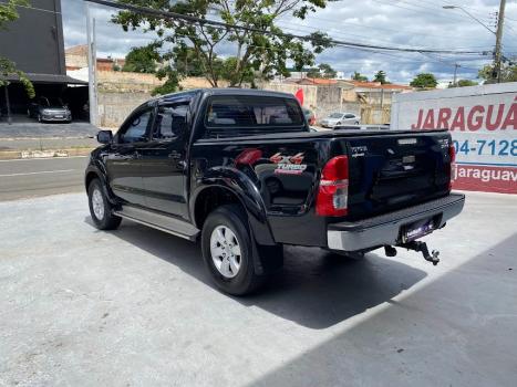 TOYOTA Hilux Caminhonete 3.0 16V 4P 4X4 SRV TURBO DIESEL CABINE DUPLA AUTOMTICO, Foto 3