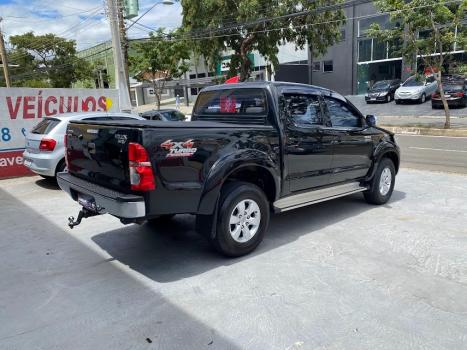 TOYOTA Hilux Caminhonete 3.0 16V 4P 4X4 SRV TURBO DIESEL CABINE DUPLA AUTOMTICO, Foto 4