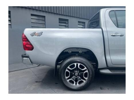 TOYOTA Hilux Caminhonete 2.8 16V SRV 4X4 DIESEL CABINE DUPLA AUTOMTICO, Foto 8