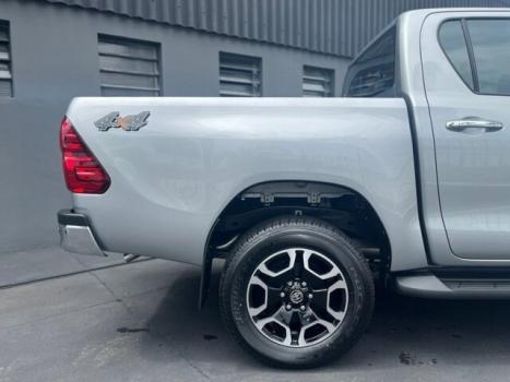 TOYOTA Hilux Caminhonete 2.8 16V SRV 4X4 DIESEL CABINE DUPLA AUTOMTICO, Foto 8